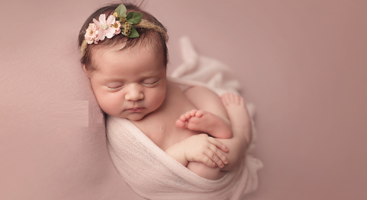 newborn pictorial